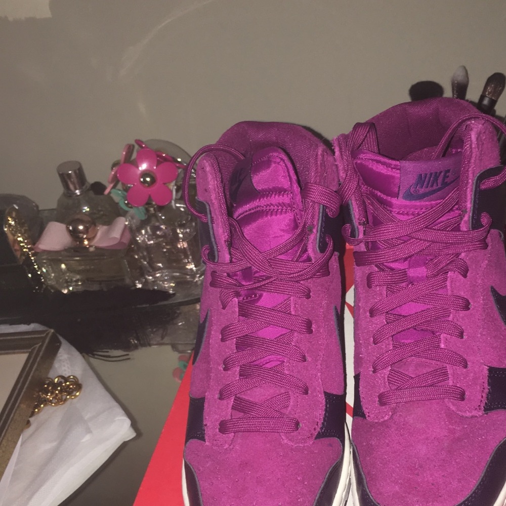Women’s Nike Dunks